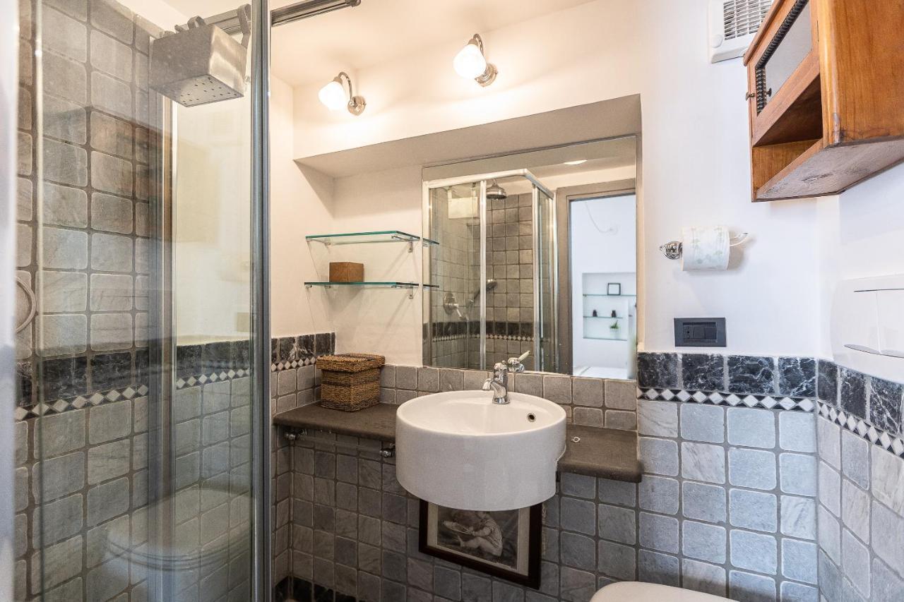Lungaretta by Rental in Roma Esterno foto